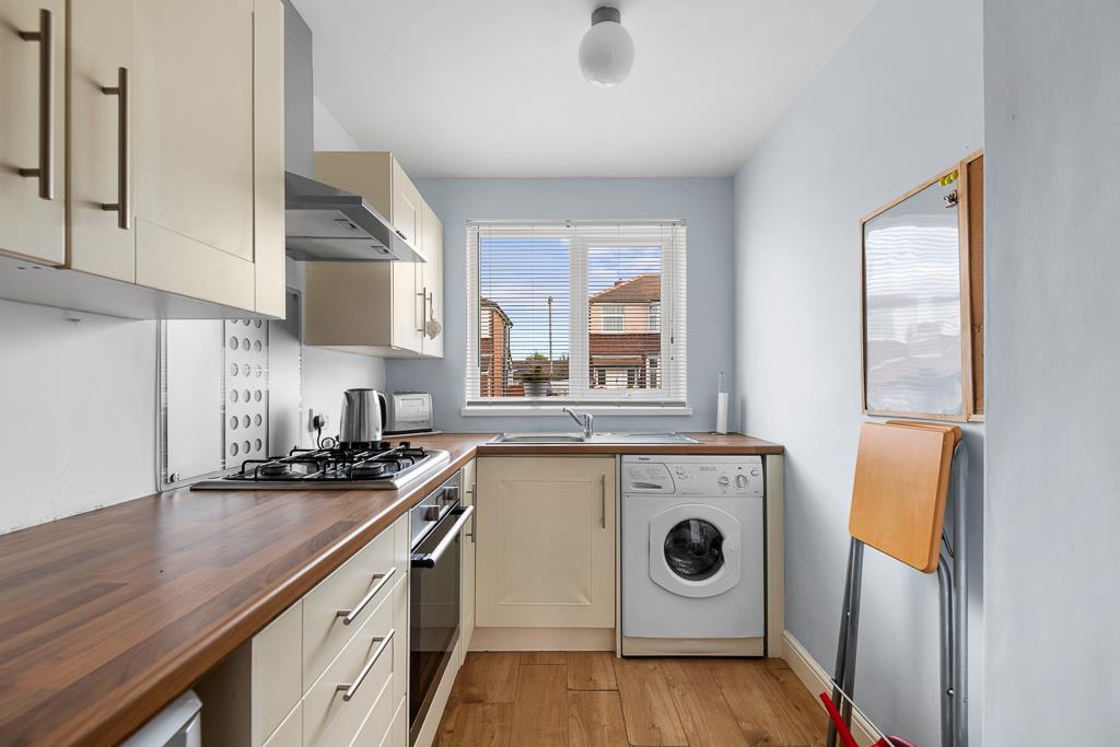 Hill Top Avenue, Winsford CW Estate Agents